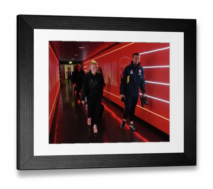 Framed Print : Arsenal's Leah Williamson Makes Debut at Emirates Stadium: Arsenal Women vs. Tottenham Hotspur (2022-23)