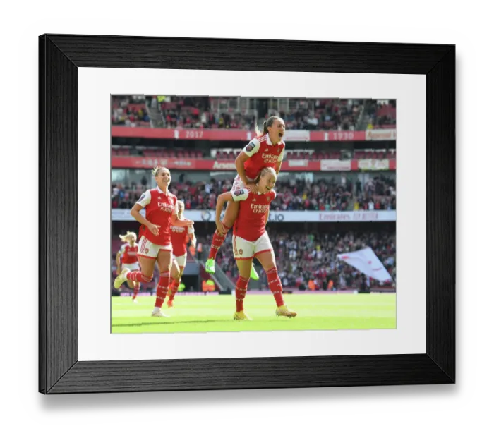 Framed Print : Arsenal Women's Triumph: Beth Mead Scores First Goal in FA WSL Victory over Tottenham (2022-23)