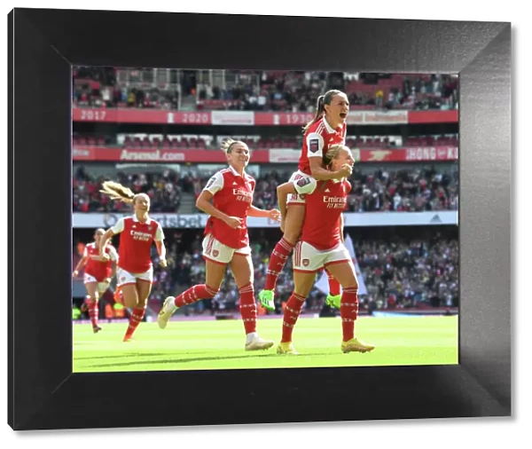 Arsenal Women's Triumph: Beth Mead Nets First Goal vs. Tottenham Hotspur in 2022-23 FA WSL