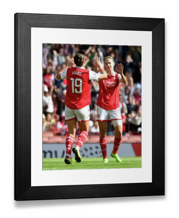 Framed Print : Arsenal Women's Victory: Vivianne Miedema Scores Second Goal Against Tottenham Hotspur in FA WSL Match