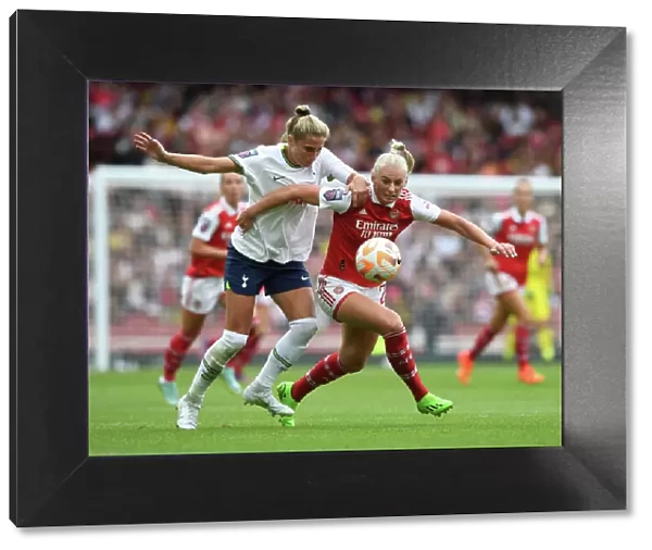 Arsenal vs. Tottenham: Clash in the FA Womens Super League at Emirates Stadium