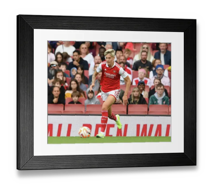 Framed Print : London Rivalry: Arsenal vs. Tottenham - FA Women's Super League Showdown
