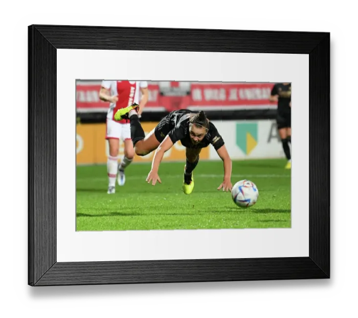 Framed Print : Arsenal Women vs. Ajax Women: Battle in Johan Cruyff Arena - UEFA Women's Champions League 2022-23 Framed Print : Arsenal Women vs. Ajax Women: Battle in Johan Cruyff Arena - UEFA Women's Champions League 2022-23