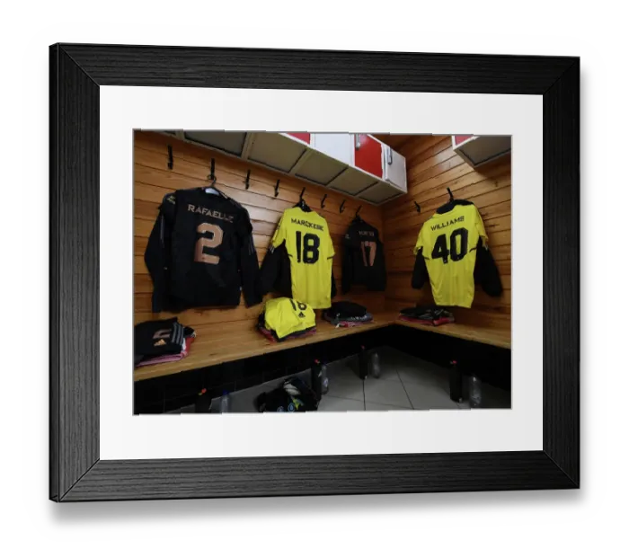 Framed Print : Arsenal FC's UEFA Women's Champions League Preparation: Arsenal vs. Ajax Showdown in Amsterdam