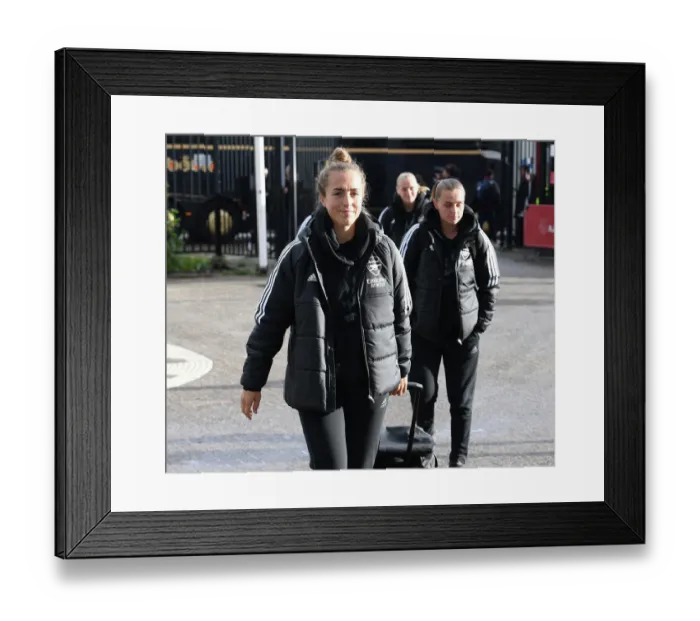 Framed Print : Arsenal's Lia Walti Prepares for AFC Ajax Showdown in UEFA Women's Champions League Framed Print : Arsenal's Lia Walti Prepares for AFC Ajax Showdown in UEFA Women's Champions League