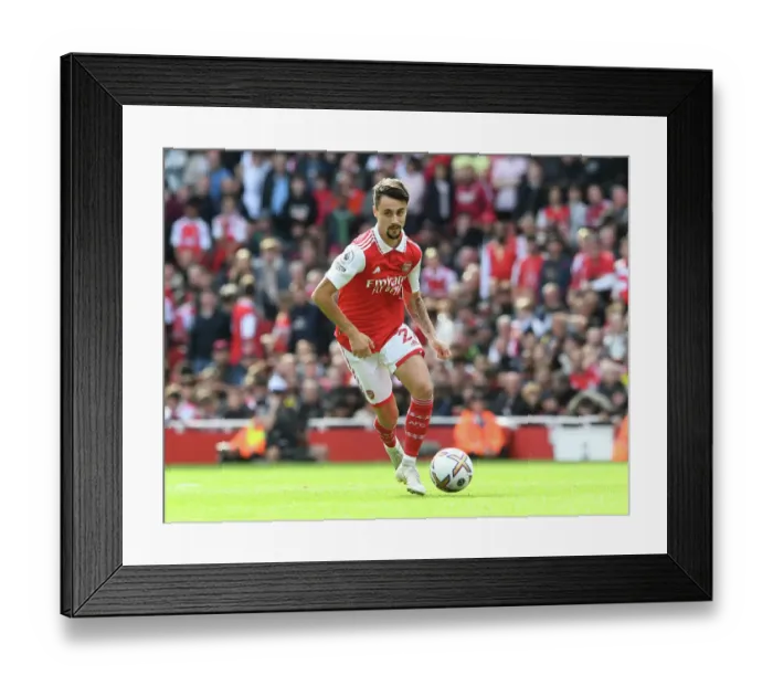Framed Print : Arsenal's Midfield Showdown: Fabio Vieira vs. Tottenham in the 2022-23 Premier League Clash Framed Print : Arsenal's Midfield Showdown: Fabio Vieira vs. Tottenham in the 2022-23 Premier League Clash