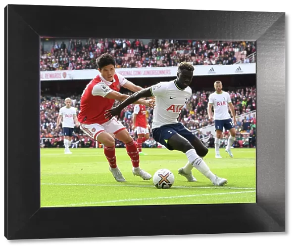 Arsenal vs. Tottenham: Tomiyasu Shuts Down Sanchez in Intense Premier League Clash (2022-23)