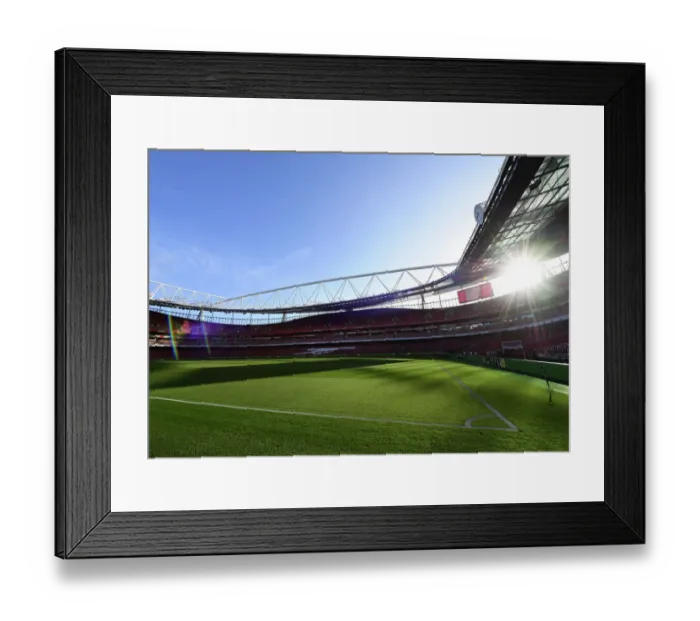 Framed Print : Arsenal vs. Tottenham: The Battle for North London at Emirates Stadium (2022-23)