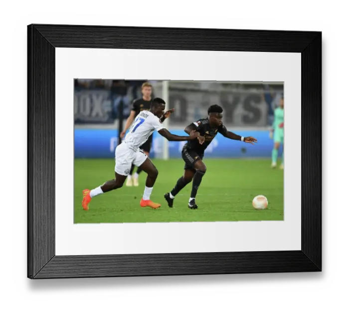 Framed Print : Bukayo Saka Dazzles: Arsenal's Win Against FC Zurich in UEFA Europa League Group A