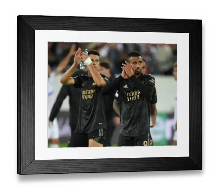 Framed Print : Arsenal Celebrate Victory over FC Zurich in Europa League Group Stage Framed Print : Arsenal Celebrate Victory over FC Zurich in Europa League Group Stage