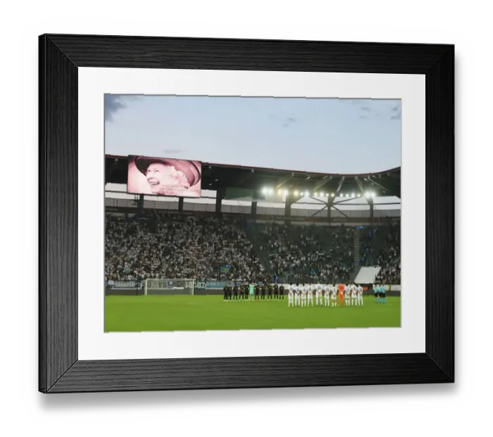 Framed Print : Arsenal Pays Tribute: Minute of Silence for Queen Elizabeth at Europa League Match vs. FC Zurich Framed Print : Arsenal Pays Tribute: Minute of Silence for Queen Elizabeth at Europa League Match vs. FC Zurich