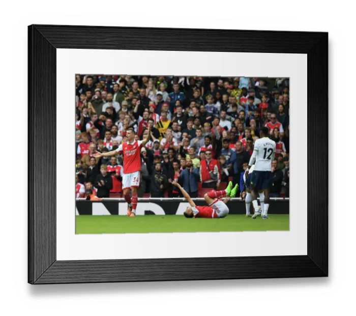 Framed Print : Arsenal vs. Tottenham: Emerson Royal Red-Carded in Intense Premier League Rivalry (2022-23) Framed Print : Arsenal vs. Tottenham: Emerson Royal Red-Carded in Intense Premier League Rivalry (2022-23)