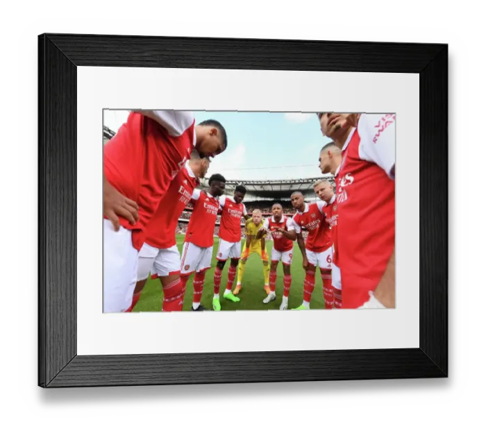 Framed Print : Arsenal's Unstoppable Force: The Huddle Before Battle Against Tottenham in the Premier League (2022-23) Framed Print : Arsenal's Unstoppable Force: The Huddle Before Battle Against Tottenham in the Premier League (2022-23)