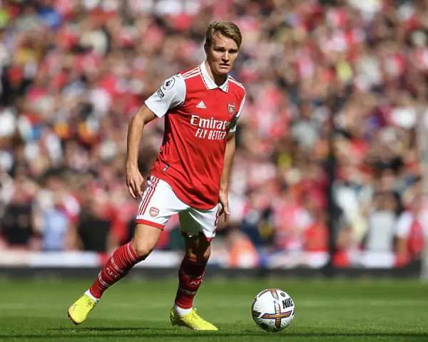 Arsenal's Martin Odegaard Faces Off Against Tottenham in the 2022-23 Premier League Clash