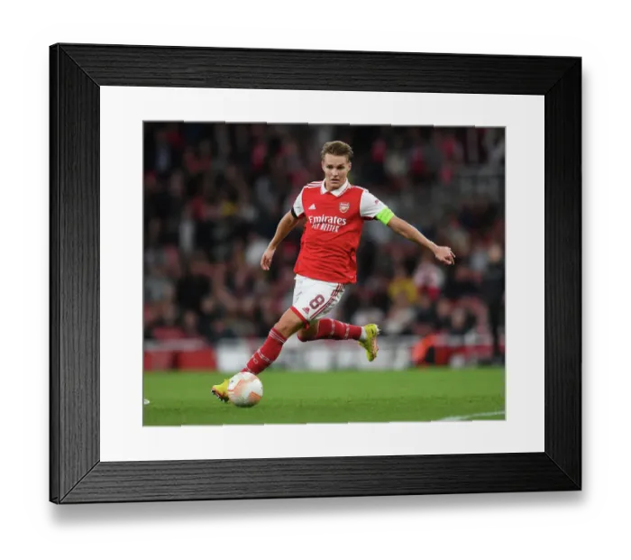Framed Print : Arsenal's Martin Odegaard Shines in Europa League Clash Against FK Bodo / Glimt