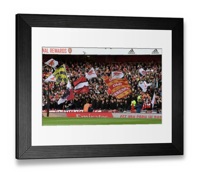 Framed Print : Arsenal vs Liverpool: Passionate Fans Gather at Emirates Stadium for Premier League Clash (2022-23) Framed Print : Arsenal vs Liverpool: Passionate Fans Gather at Emirates Stadium for Premier League Clash (2022-23)
