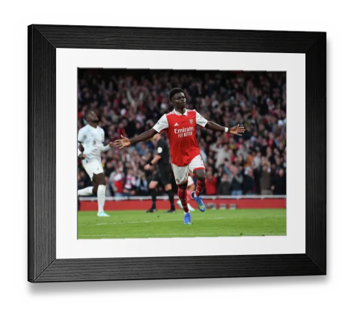 Framed Print : Arsenal's Bukayo Saka Scores Third Goal in Exciting Arsenal v Liverpool Clash (2022-23) Framed Print : Arsenal's Bukayo Saka Scores Third Goal in Exciting Arsenal v Liverpool Clash (2022-23)