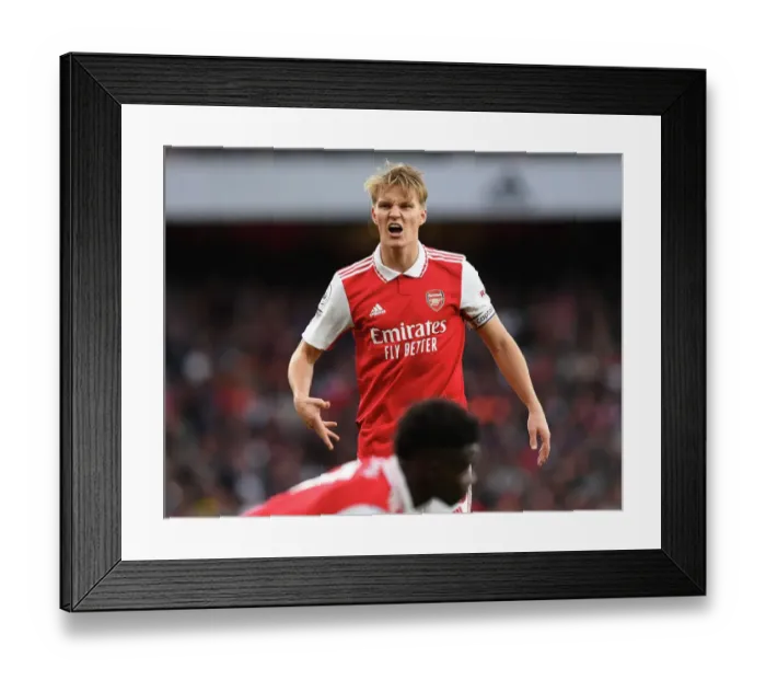 Framed Print : Martin Odegaard in Action: Arsenal vs. Liverpool, Premier League 2022-23