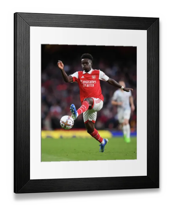 Framed Print : Saka Shines: Arsenal vs. Liverpool, 2022-23 Premier League