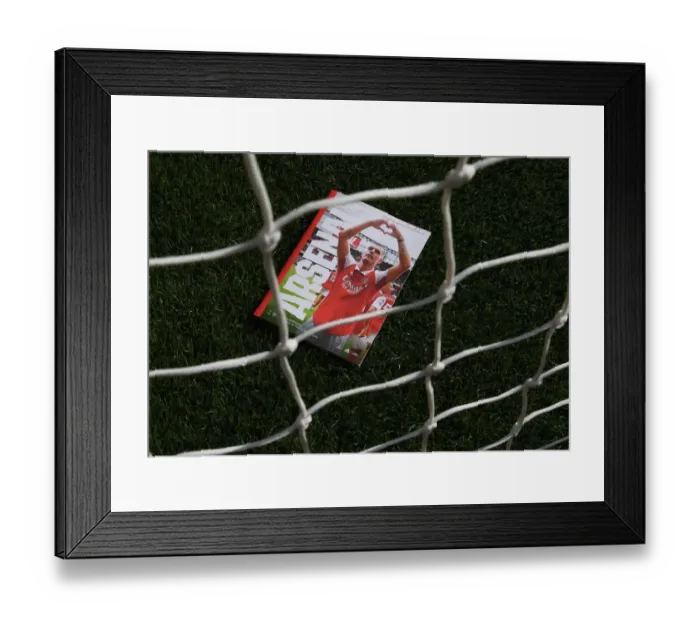 Framed Print : Arsenal vs Liverpool: Premier League Clash at Emirates Stadium Framed Print : Arsenal vs Liverpool: Premier League Clash at Emirates Stadium