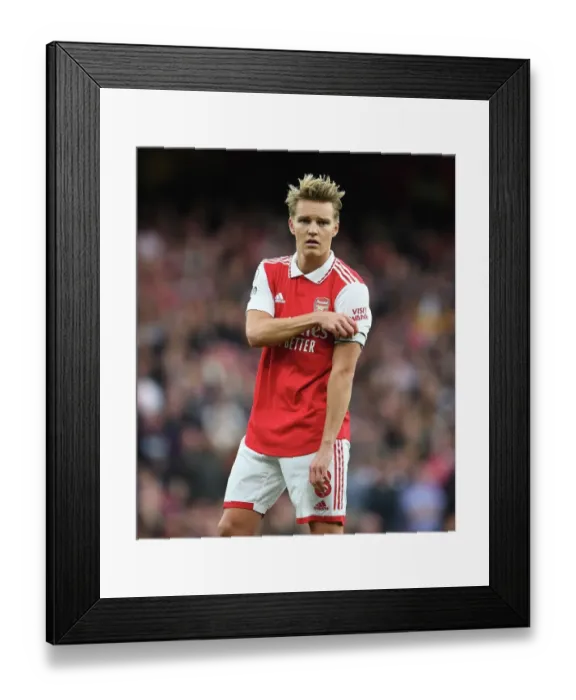 Framed Print : Martin Odegaard in Action: Arsenal vs. Liverpool, Premier League 2022-23