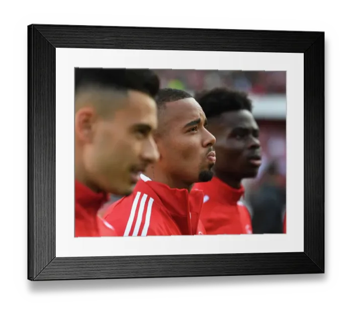 Framed Print : Arsenal's Gabriel Jesus Gears Up for Arsenal v Liverpool Clash in the Premier League (2022-23)