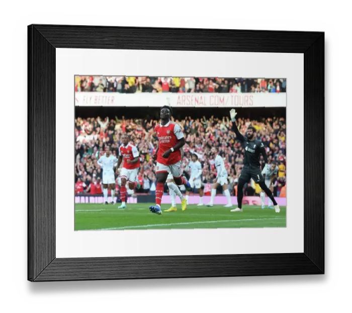 Framed Print : Saka's Stunner: Arsenal's Dramatic Victory over Liverpool in the 2022-23 Premier League Framed Print : Saka's Stunner: Arsenal's Dramatic Victory over Liverpool in the 2022-23 Premier League