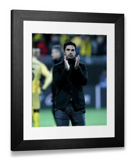 Framed Print : Mikel Arteta Applauds Arsenal Fans in UEFA Europa League Match against Bodø / Glimt (2022-23)