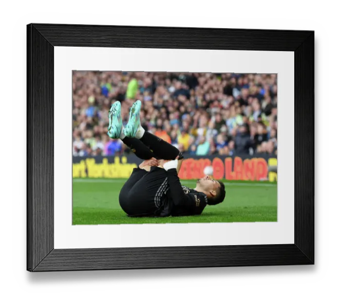 Framed Print : Gabriel Martinelli in Action: Arsenal vs. Leeds United, Premier League 2022-23 Framed Print : Gabriel Martinelli in Action: Arsenal vs. Leeds United, Premier League 2022-23