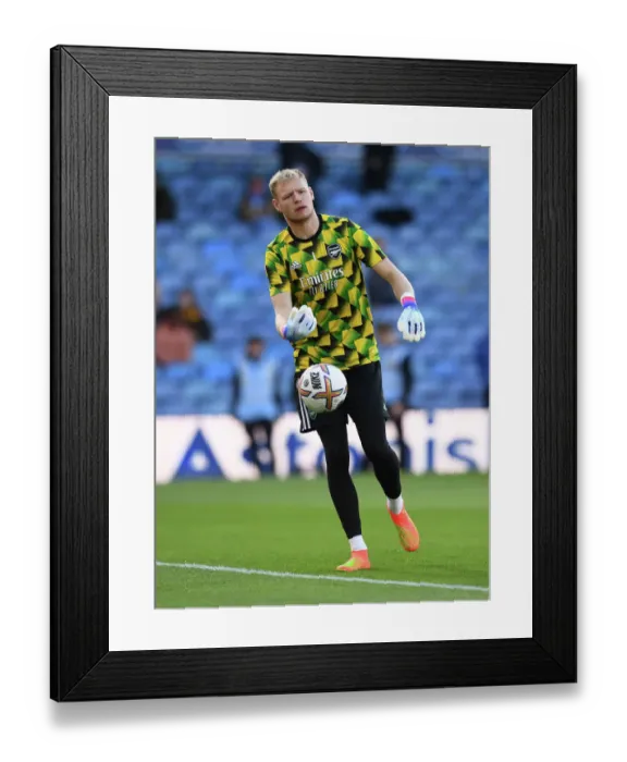 Framed Print : Arsenal's Aaron Ramsdale Gears Up for Leeds United Clash in Premier League 2022-23 Framed Print : Arsenal's Aaron Ramsdale Gears Up for Leeds United Clash in Premier League 2022-23