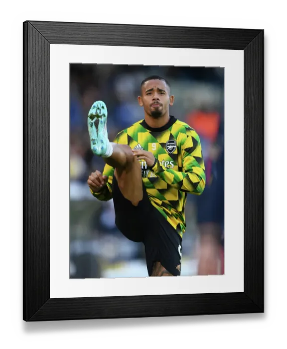 Framed Print : Gabriel Jesus Prepares: Leeds United vs. Arsenal, Premier League 2022-23 Framed Print : Gabriel Jesus Prepares: Leeds United vs. Arsenal, Premier League 2022-23