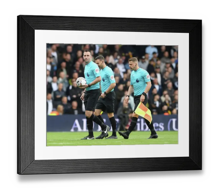 Framed Print : Premier League: Leeds United vs. Arsenal - Referees Prepare for Kick-off (October 2022) Framed Print : Premier League: Leeds United vs. Arsenal - Referees Prepare for Kick-off (October 2022)