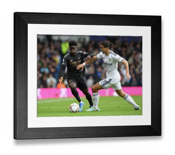 Framed Print : Bukayo Saka vs. Pascal Struijk: Battle at Elland Road - Leeds United vs. Arsenal FC, Premier League 2022-23 Framed Print : Bukayo Saka vs. Pascal Struijk: Battle at Elland Road - Leeds United vs. Arsenal FC, Premier League 2022-23