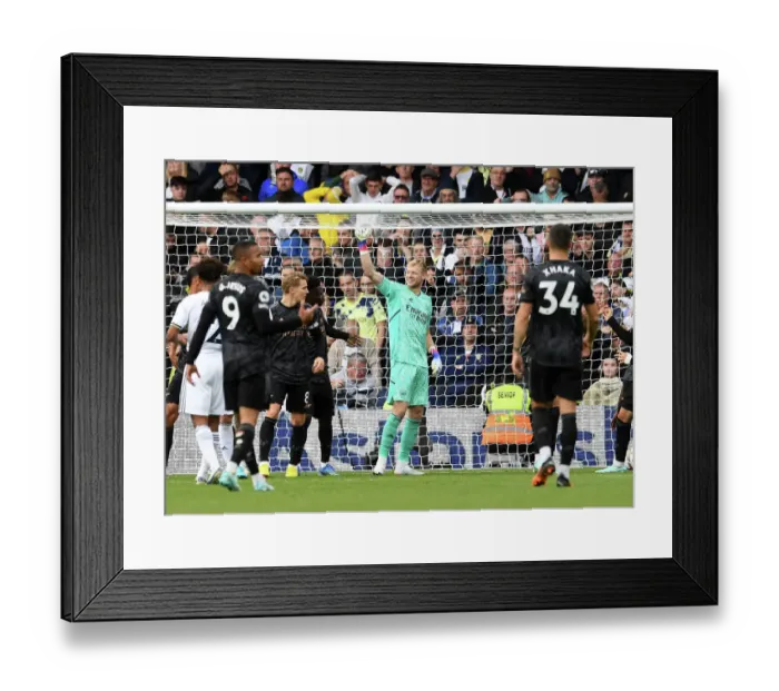Framed Print : Arsenal's Aaron Ramsdale Reacts to Leeds Penalty Miss: Leeds United vs Arsenal, Premier League 2022-23