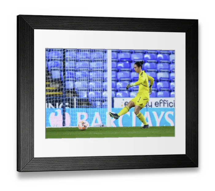 Framed Print : Arsenal Women vs. Reading: FA WSL Showdown at Select Car Leasing Stadium