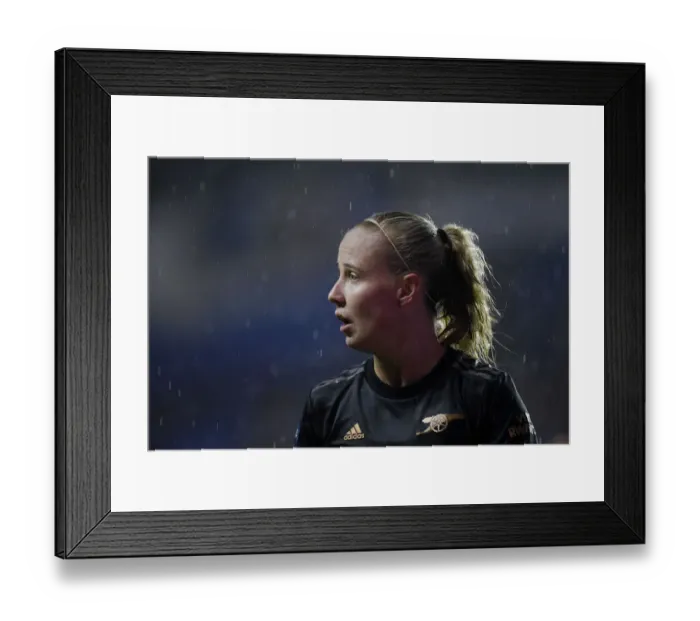 Framed Print : Arsenal's Beth Mead Shines in Reading Women vs Arsenal (FA WSL 2022-23)