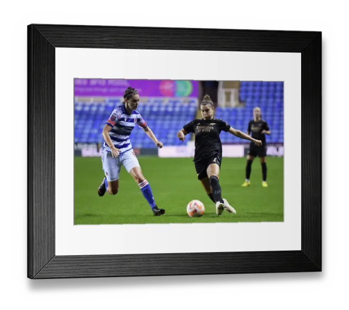 Framed Print : Arsenal Women Take on Reading in FA WSL Action Framed Print : Arsenal Women Take on Reading in FA WSL Action
