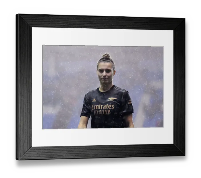 Framed Print : Arsenal Women Face Off Against Reading in FA WSL Clash