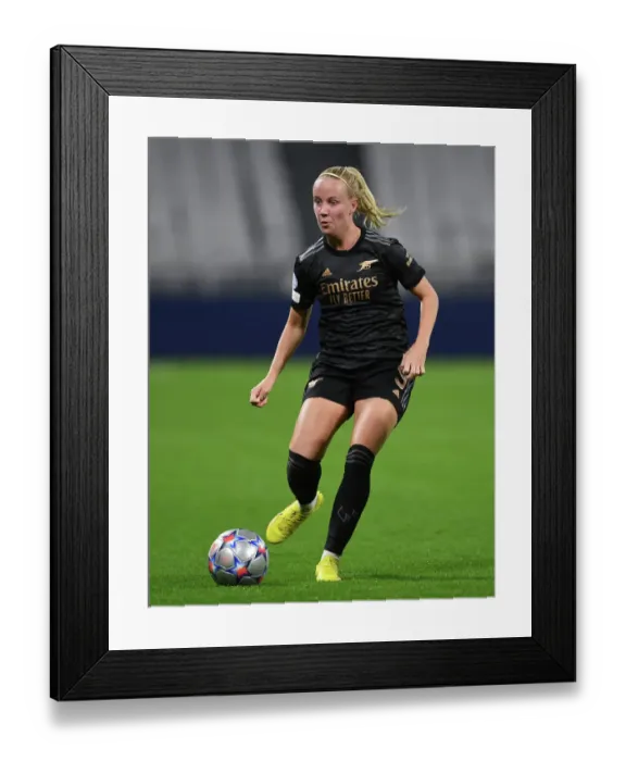 Framed Print : Champions League Showdown: Beth Mead's Brilliance Shines in Olympique Lyonnais vs. Arsenal Women Clash