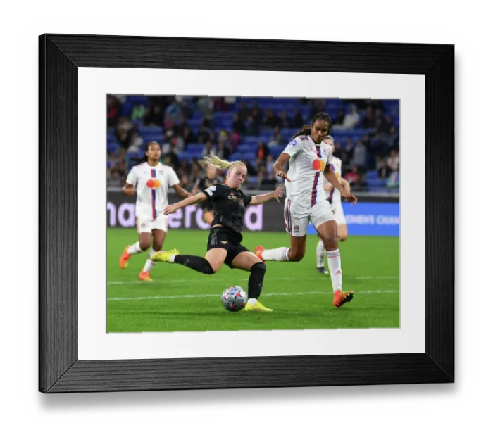 Framed Print : Beth Mead Scores Fifth Goal: Arsenal Women Top Lyon in UEFA Champions League Clash