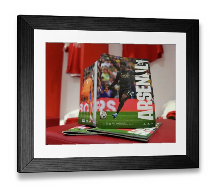 Framed Print : Arsenal vs PSV Eindhoven: Europa League Clash at Emirates Stadium