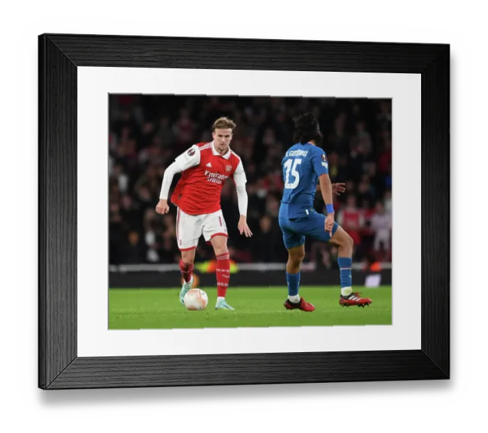 Framed Print : Arsenal vs PSV Eindhoven: Europa League Clash at Emirates Stadium Framed Print : Arsenal vs PSV Eindhoven: Europa League Clash at Emirates Stadium