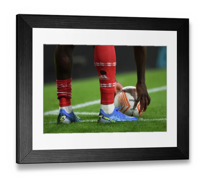 Framed Print : Bukayo Saka: Arsenal Star Shines in Europa League Clash Against PSV Eindhoven Framed Print : Bukayo Saka: Arsenal Star Shines in Europa League Clash Against PSV Eindhoven