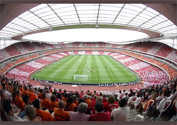 Dennis Bergkamp Farewell: Arsenal vs. Ajax at Emirates Stadium (2006)