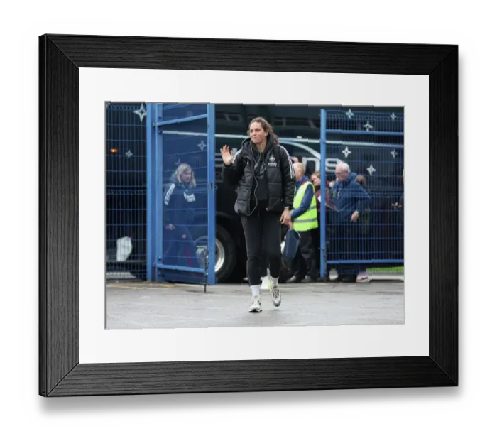 Framed Print : Arsenal Women vs. Liverpool FC: FA Womens Super League Showdown