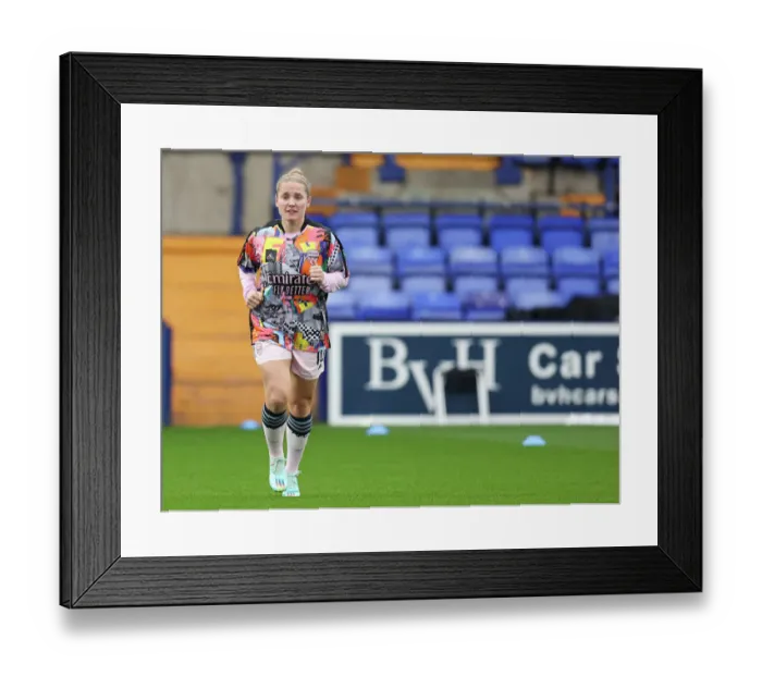 Framed Print : Arsenal's Kim Little Gears Up for Liverpool Showdown in FA WSL