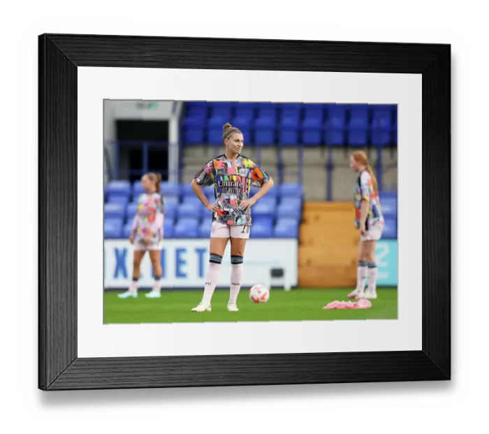 Framed Print : Arsenal FC vs Liverpool FC: Steph Catley Pre-Match - FA Womens Super League (2022-23) Framed Print : Arsenal FC vs Liverpool FC: Steph Catley Pre-Match - FA Womens Super League (2022-23)