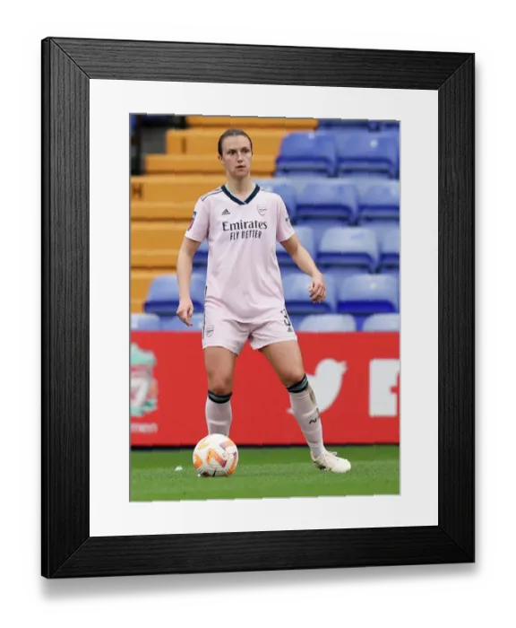 Framed Print : Arsenal's Lotte Wubben-Moy Shines in FA WSL Showdown: Arsenal vs Liverpool