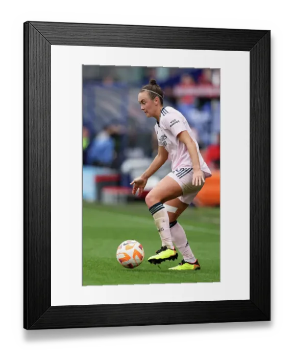 Framed Print : Arsenal vs. Liverpool: FA Womens Super League Clash at Prenton Park