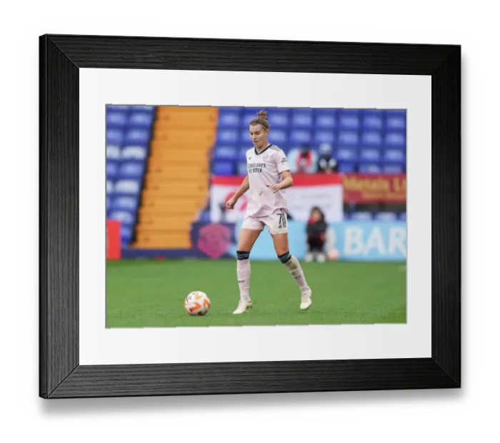 Framed Print : Arsenal vs. Liverpool: FA Womens Super League Showdown at Prenton Park